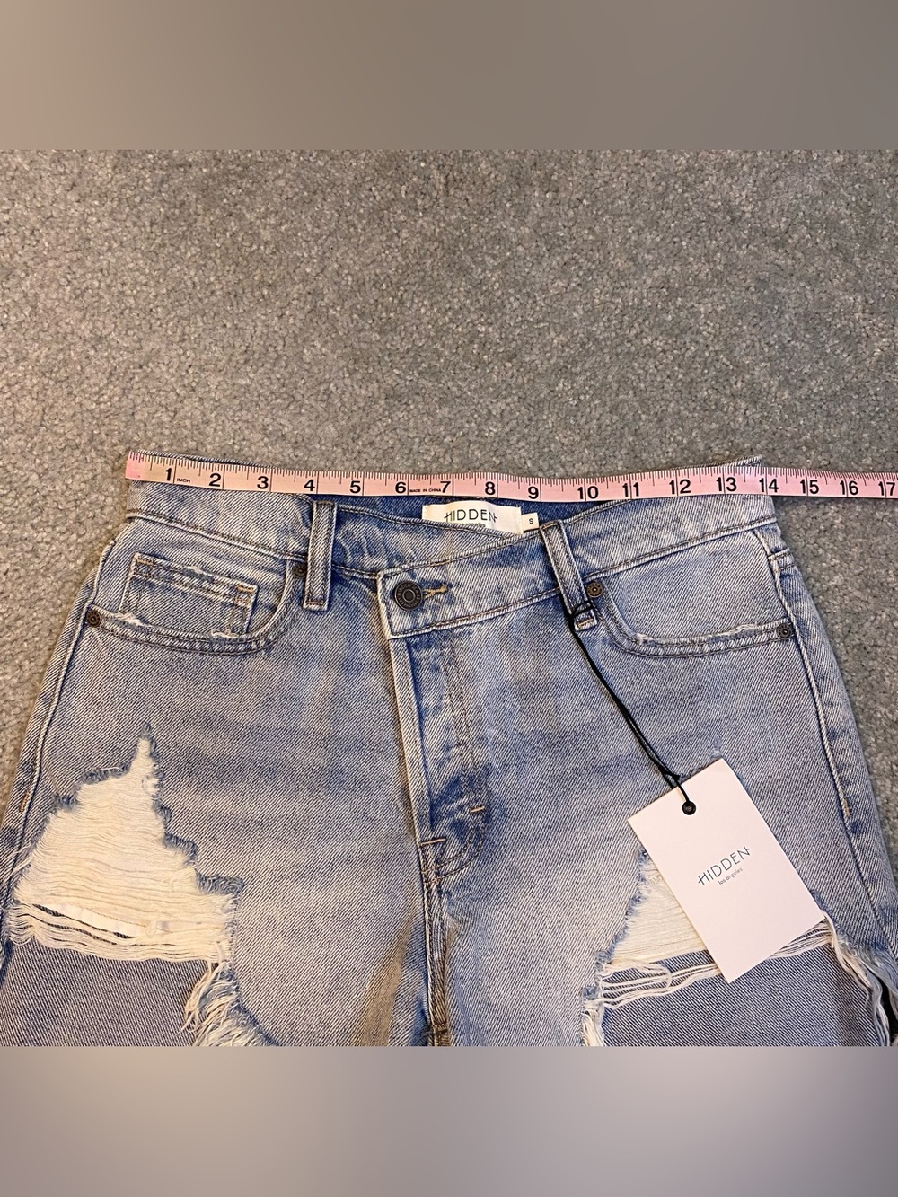 Hidden Jeans Sofie Mom Short Blue Distressed Denim Short NWT Womens Small - Picture 5 of 7